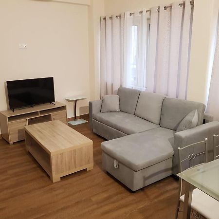 Lux & Cool Apartments Miaoyli アテネ エクステリア 写真